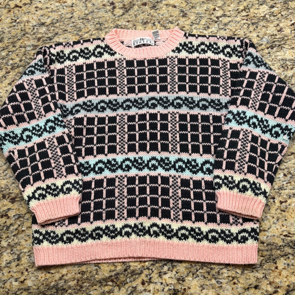 Vintage 16th Street Pink Black Geometric Knit Crewneck Sweater Womens Medium v